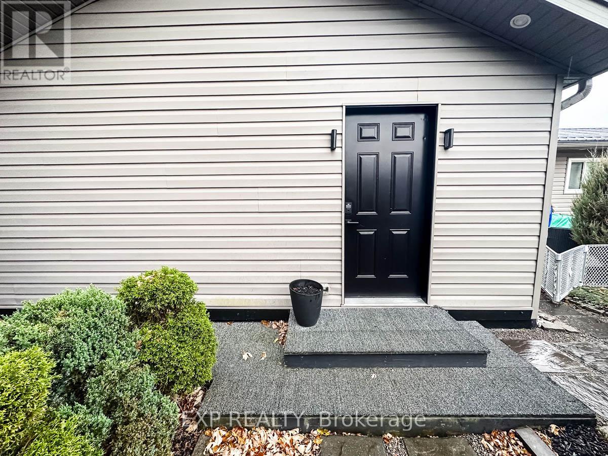 121 Cedar Street, Brighton, Ontario  K0K 1H0 - Photo 3 - X12662448