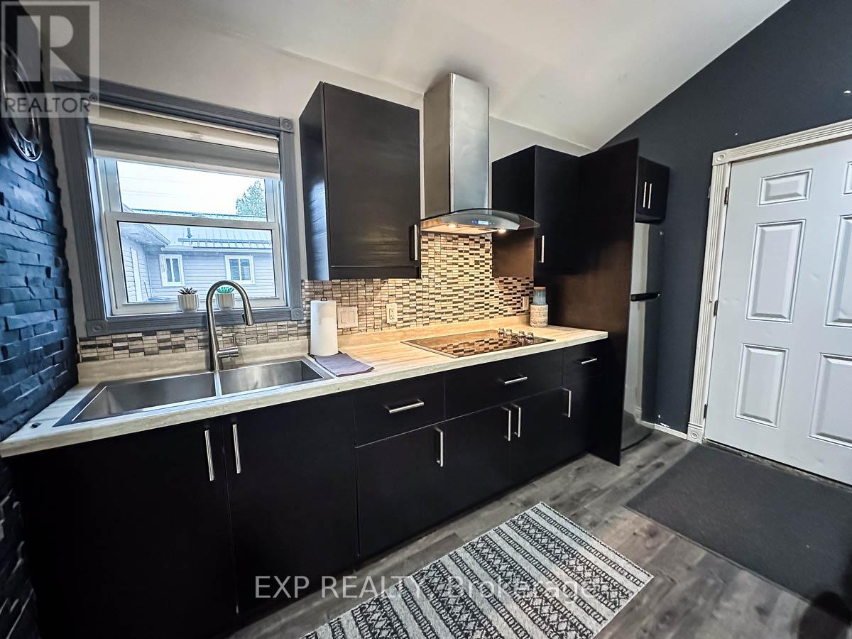 121 Cedar Street, Brighton, Ontario  K0K 1H0 - Photo 5 - X12662448