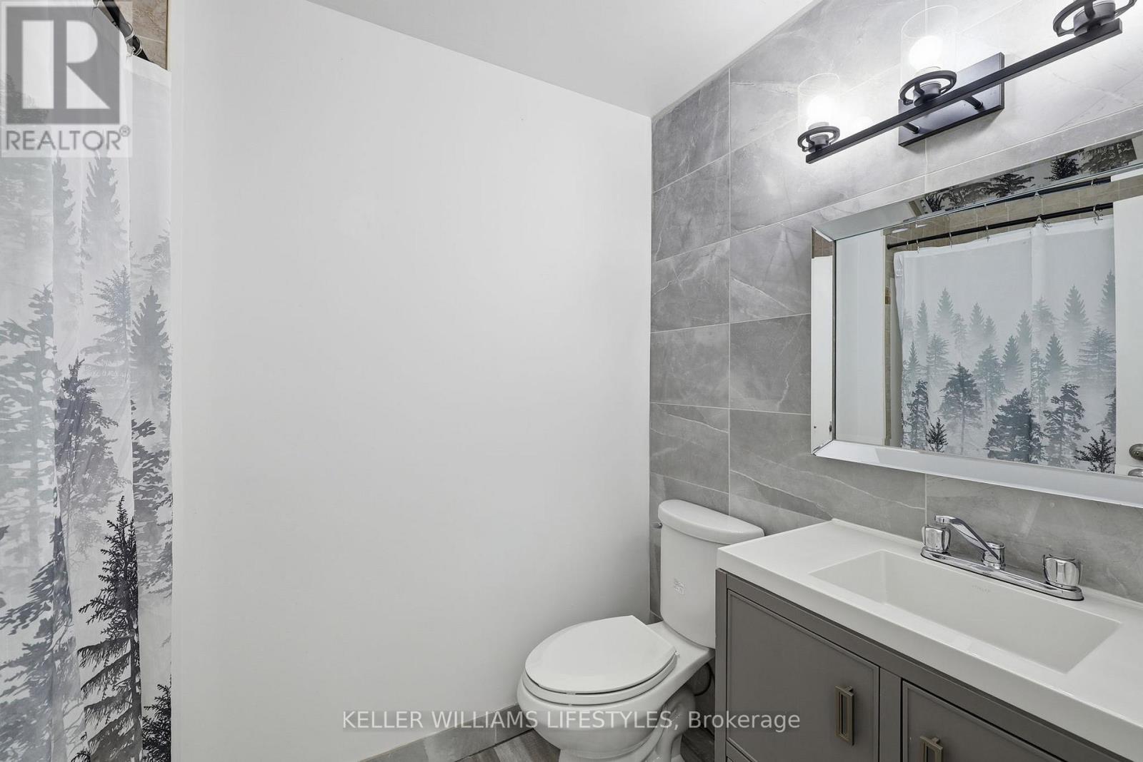 45 Denlaw Road, London North, Ontario  N6G 3L3 - Photo 27 - X12662302