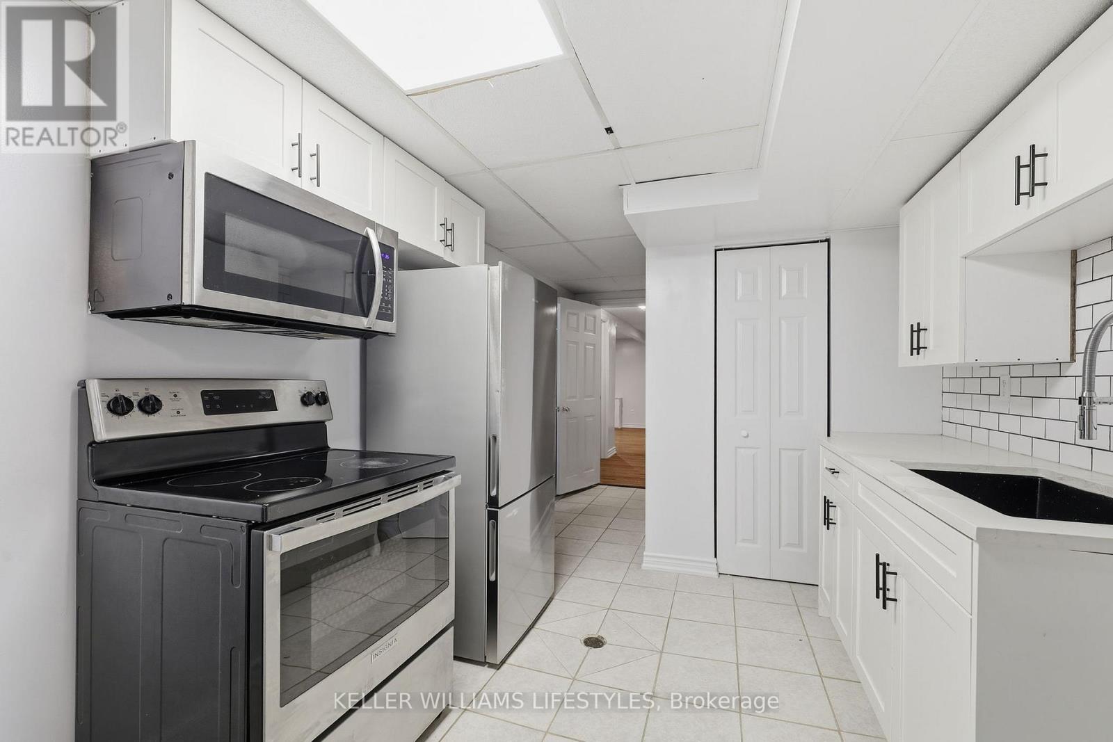 45 Denlaw Road, London North, Ontario  N6G 3L3 - Photo 38 - X12662302