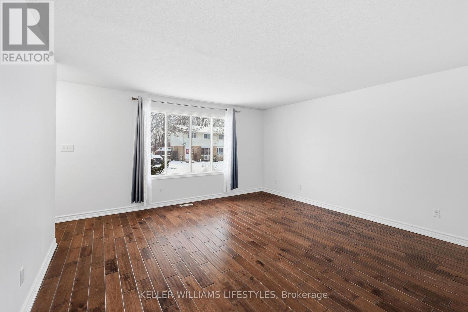 45 Denlaw Road, London North, Ontario  N6G 3L3 - Photo 4 - X12662302