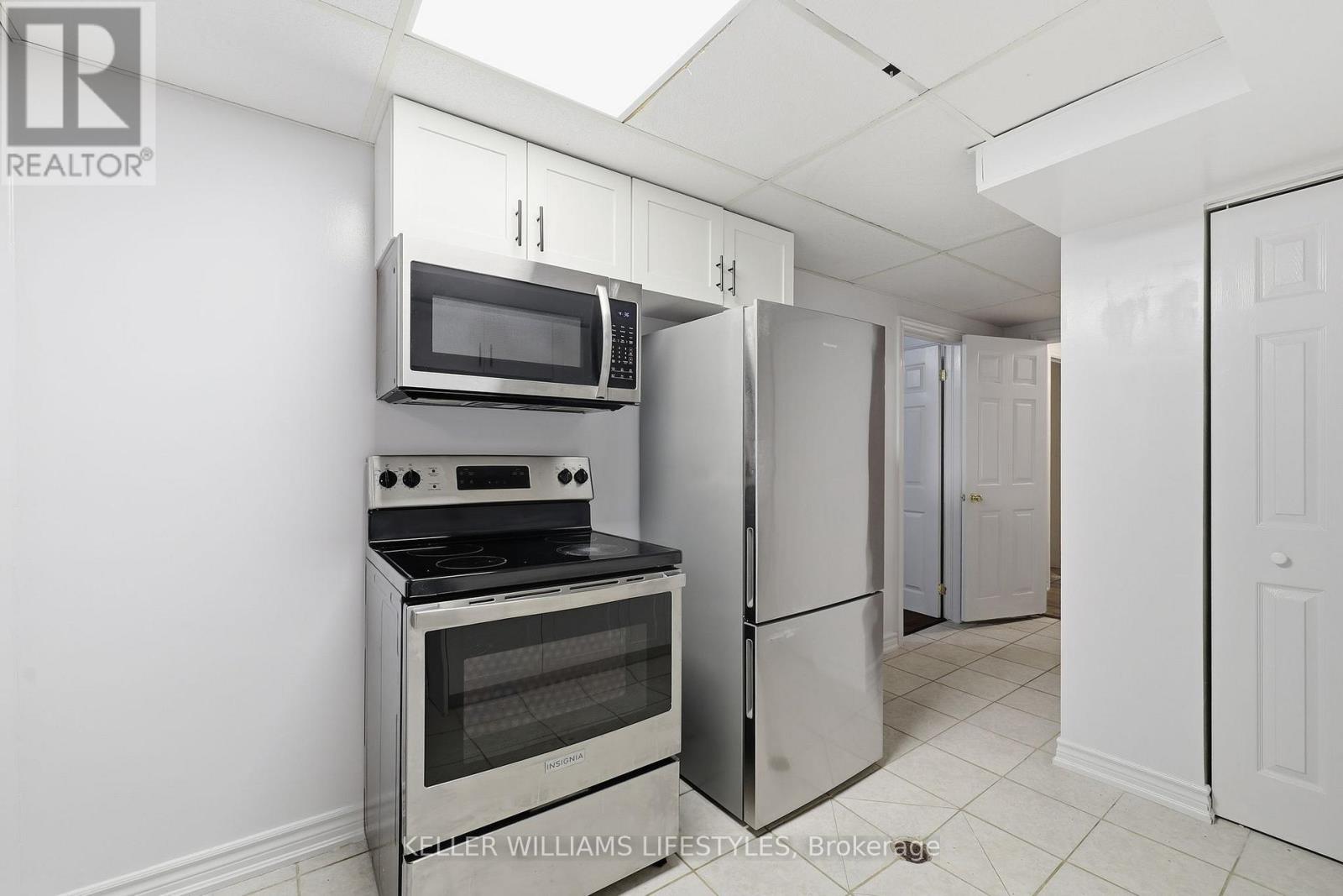 45 Denlaw Road, London North, Ontario  N6G 3L3 - Photo 40 - X12662302