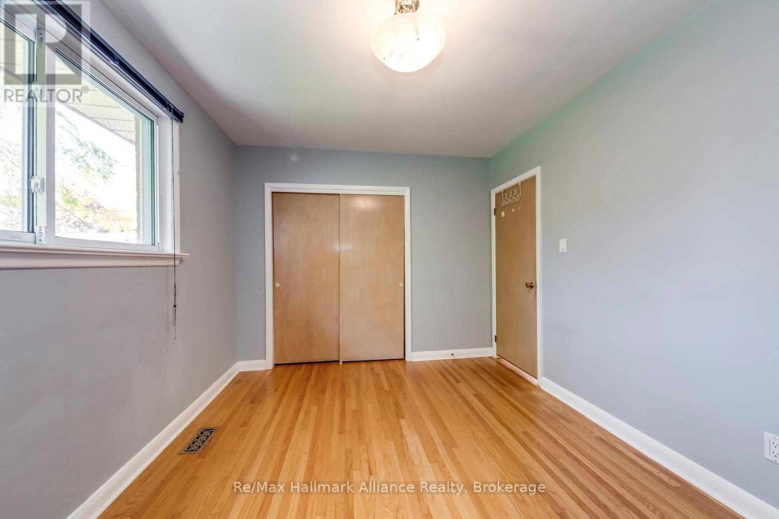 281 Savoy Crescent, Oakville, Ontario  L6L 1Y2 - Photo 27 - W12662556