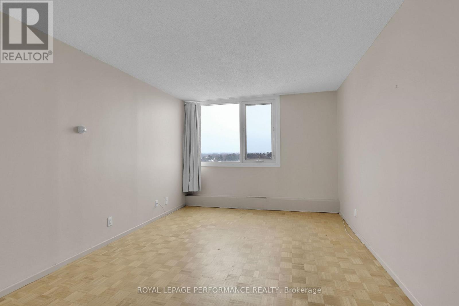 708 - 265 Poulin Avenue, Ottawa, Ontario  K2P 7Y8 - Photo 16 - X12662378