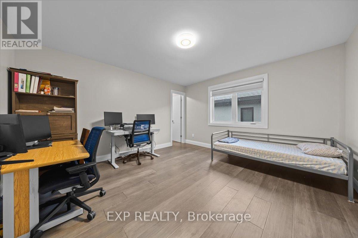 348 Abbeydale Circle, Ottawa, Ontario  K2K 0E9 - Photo 25 - X12662442