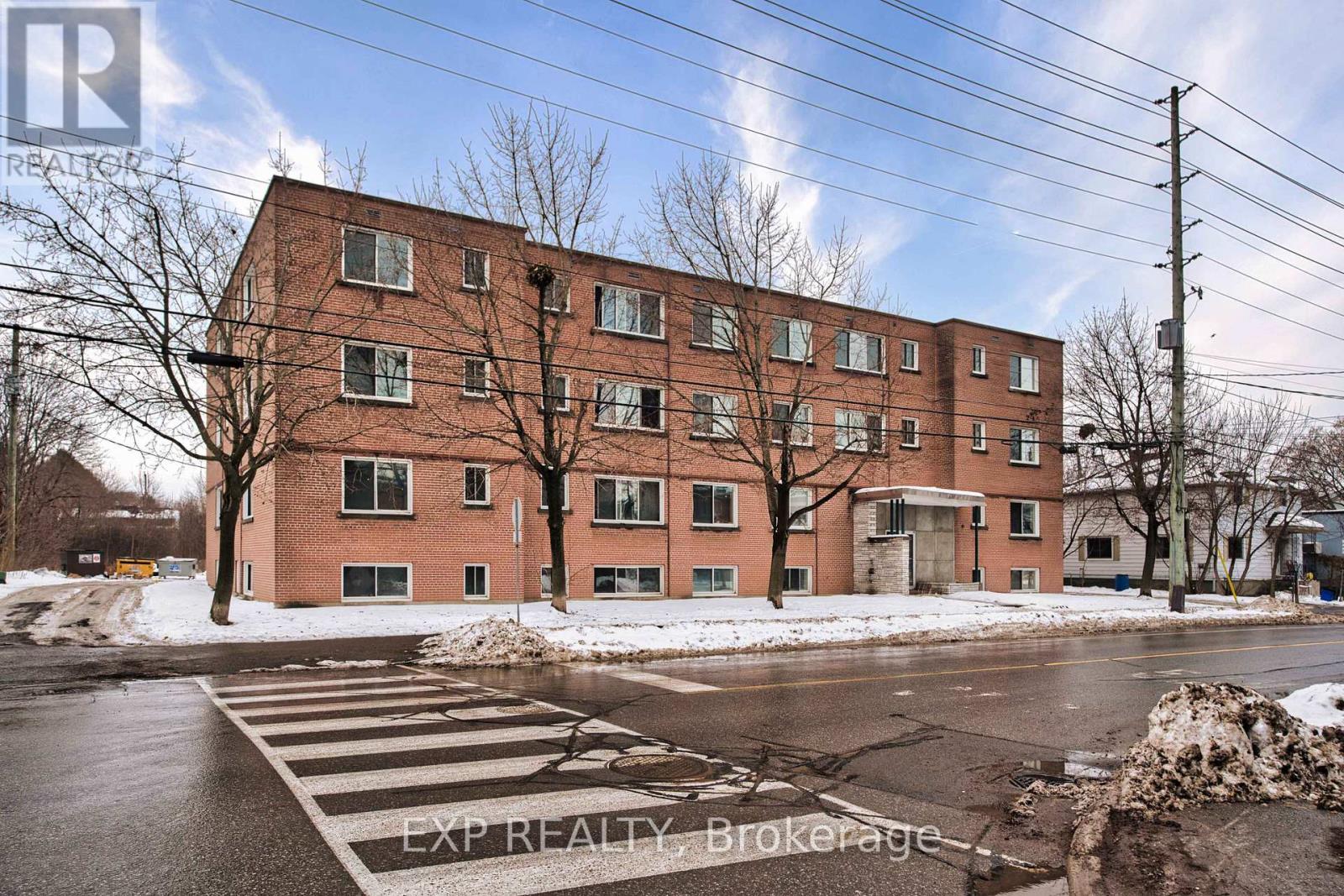 1216 SHILLINGTON AVENUE, Ottawa, Ontario