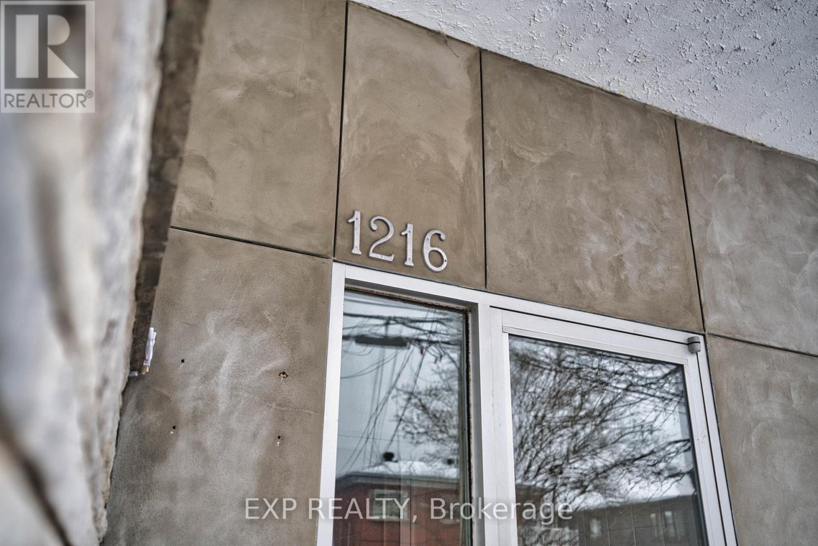 1216 Shillington Avenue, Ottawa, Ontario K1Z 7Z4 - Photo 20 - X12662456