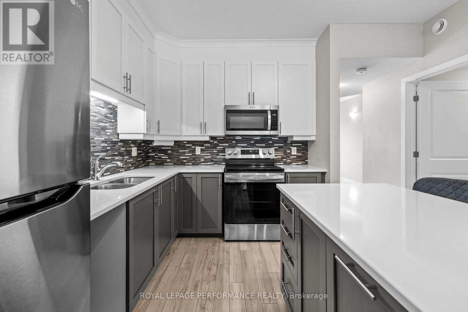 404 - 99 St Moritz Trail, Russell, Ontario  K0A 1W0 - Photo 12 - X12662552