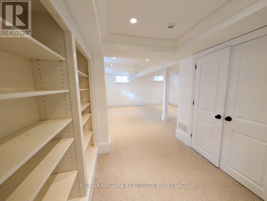 262 Alscot Crescent, Oakville, Ontario  L6J 4R4 - Photo 14 - W12662346