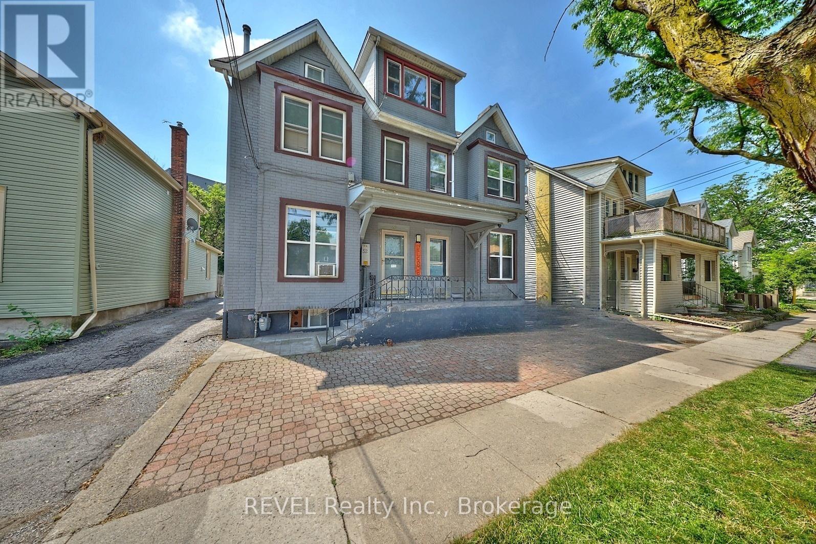 50 Welland Avenue, St. Catharines, Ontario  L2R 2M5 - Photo 2 - X12662354