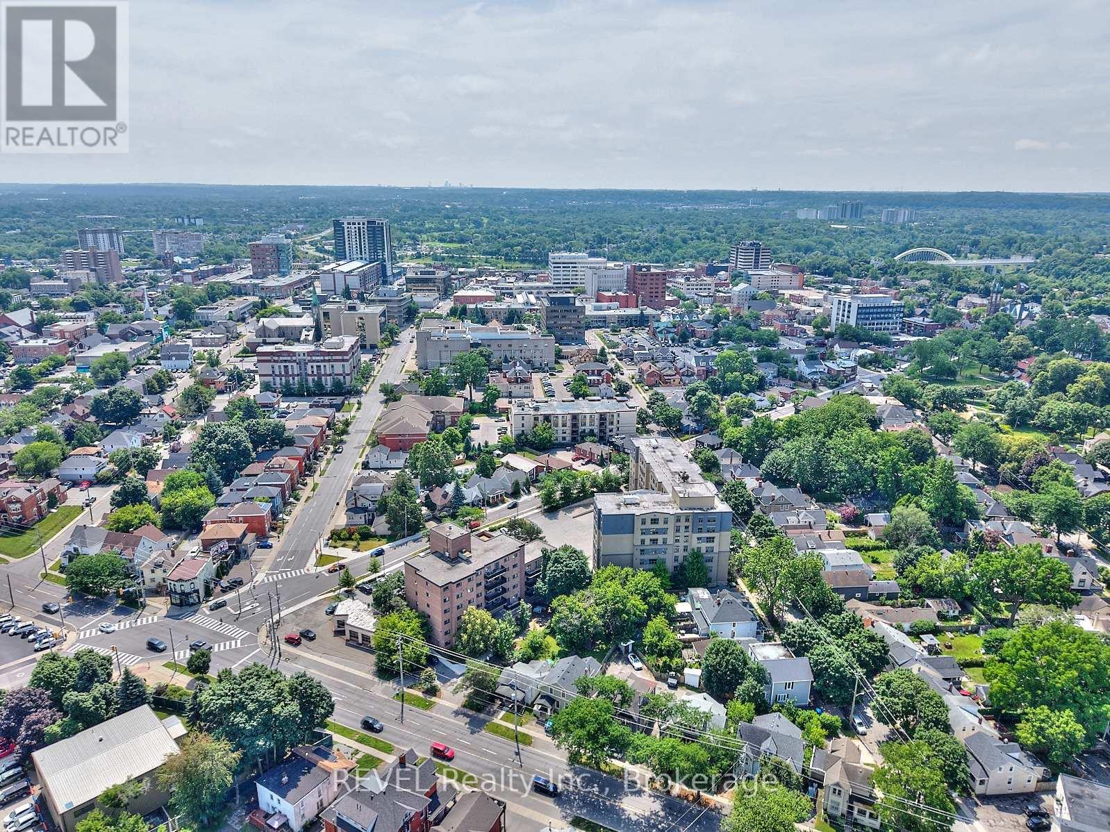 50 Welland Avenue, St. Catharines, Ontario  L2R 2M5 - Photo 20 - X12662354