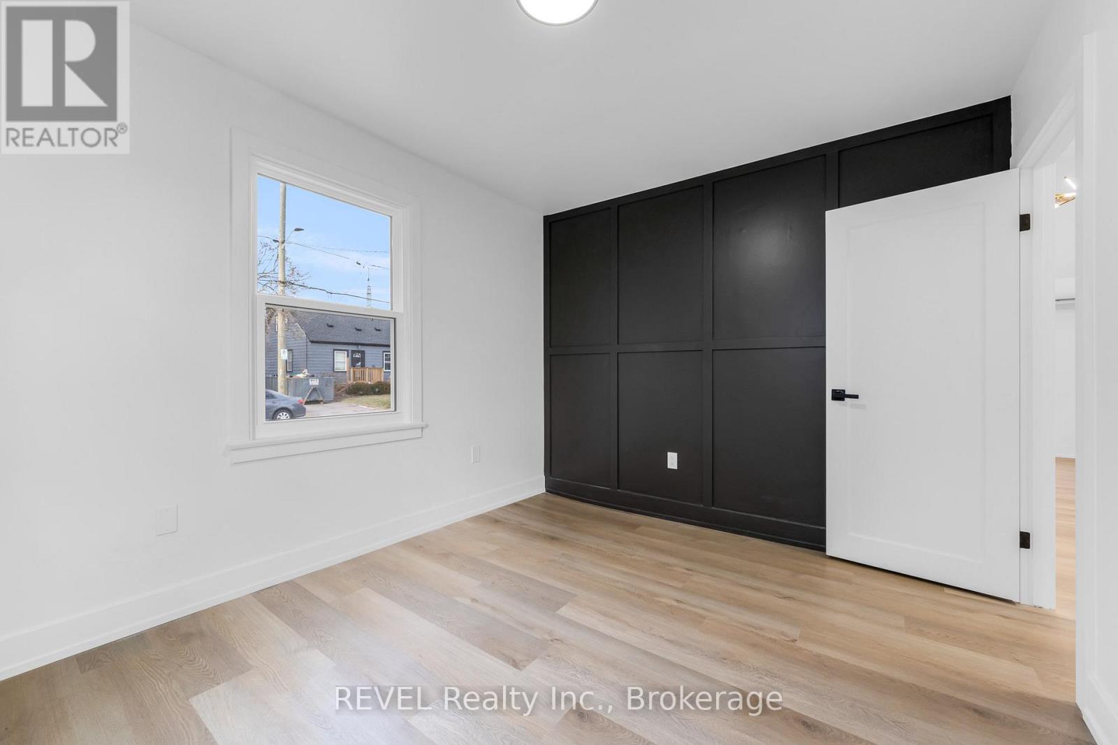 82 Grass Avenue, St. Catharines, Ontario  L2R 1T1 - Photo 17 - X12662394