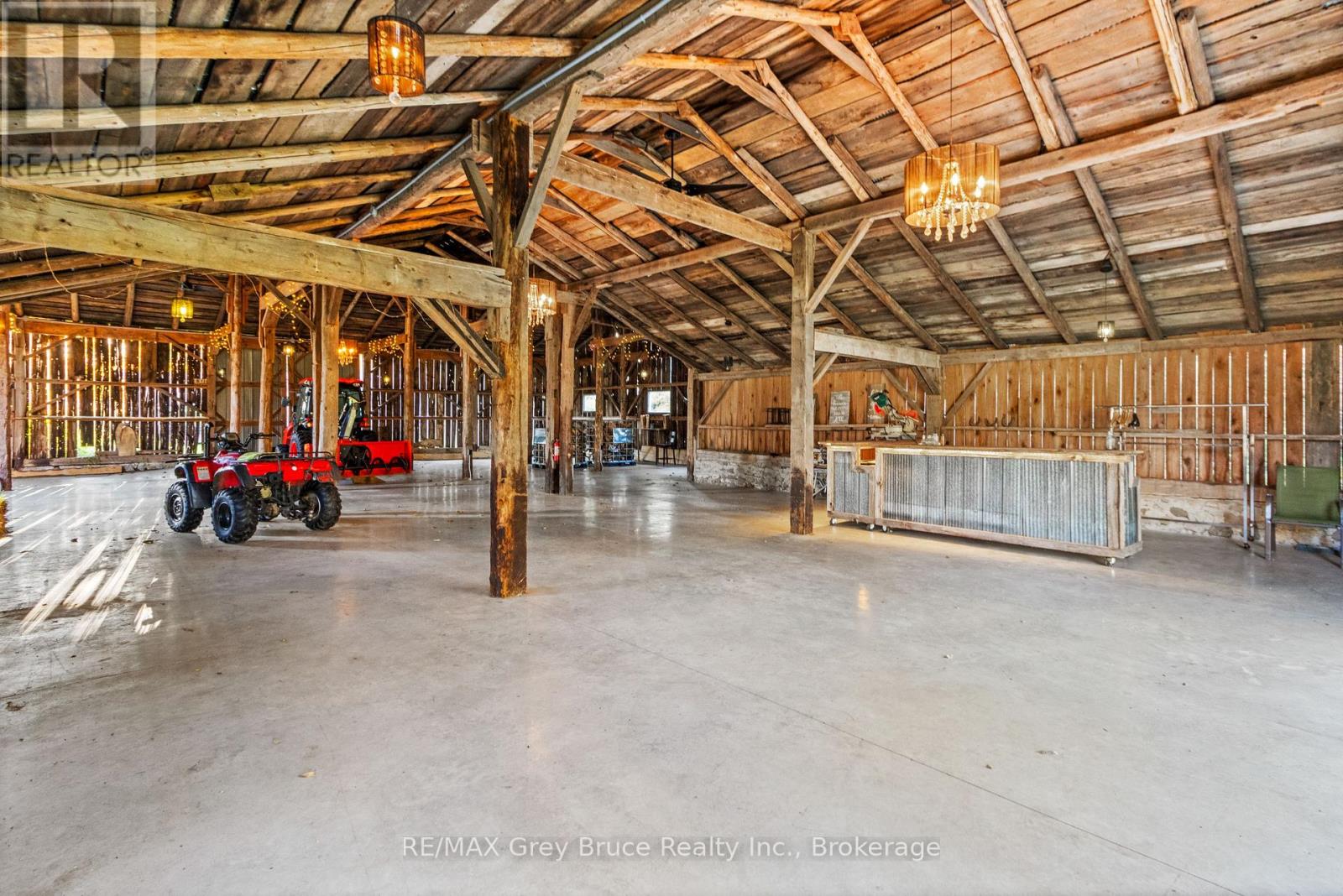 3476 Garden Of Eden Road, Clearview, Ontario  L0M 1G0 - Photo 40 - S12660608