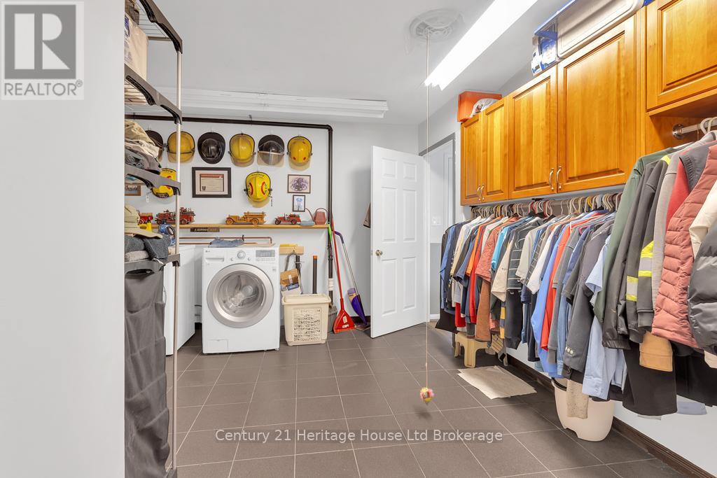 686 Goshen Road, Norfolk, Ontario  N4G 3C9 - Photo 27 - X12662430