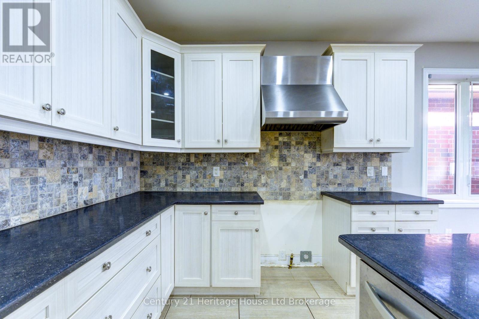 504 Baldwin Crescent, Woodstock, Ontario  N4T 0G6 - Photo 19 - X12662522