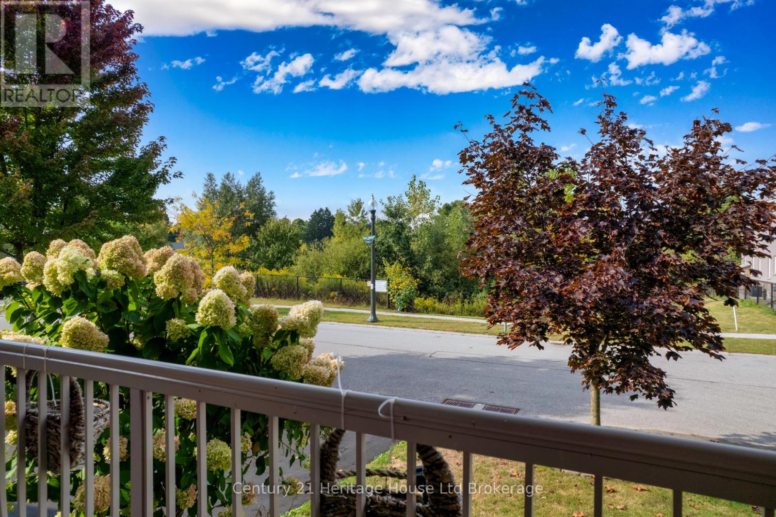 504 Baldwin Crescent, Woodstock, Ontario  N4T 0G6 - Photo 4 - X12662522