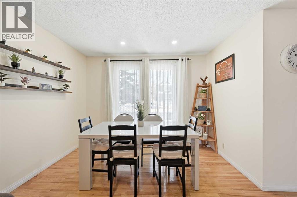 284 Falton Drive Ne, Calgary, Alberta  T3J 2X2 - Photo 12 - A2276950