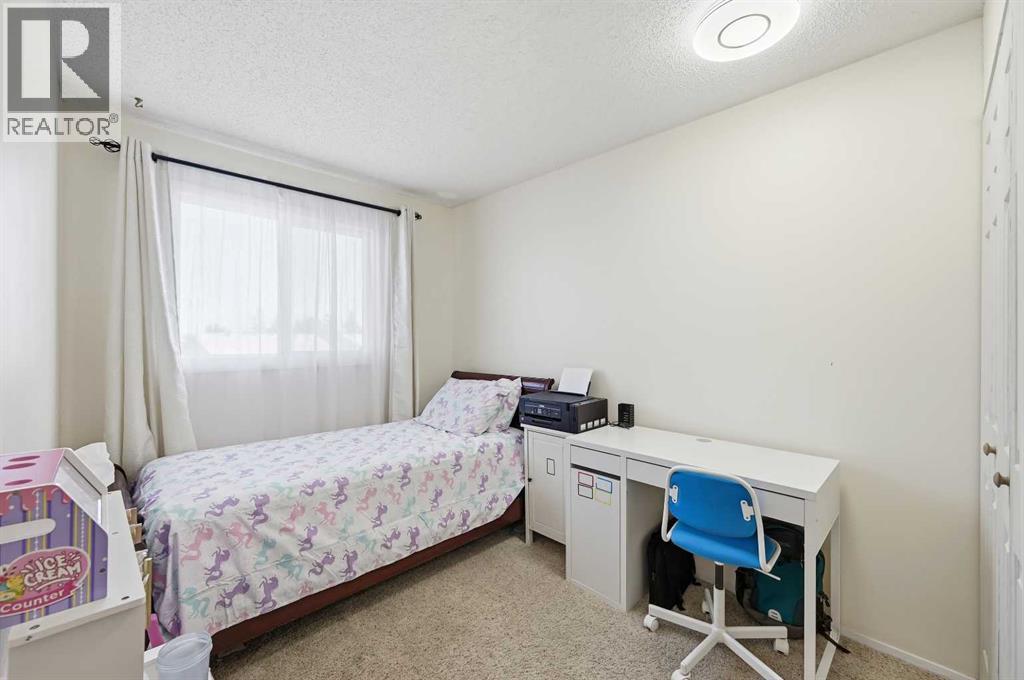 284 Falton Drive Ne, Calgary, Alberta  T3J 2X2 - Photo 25 - A2276950