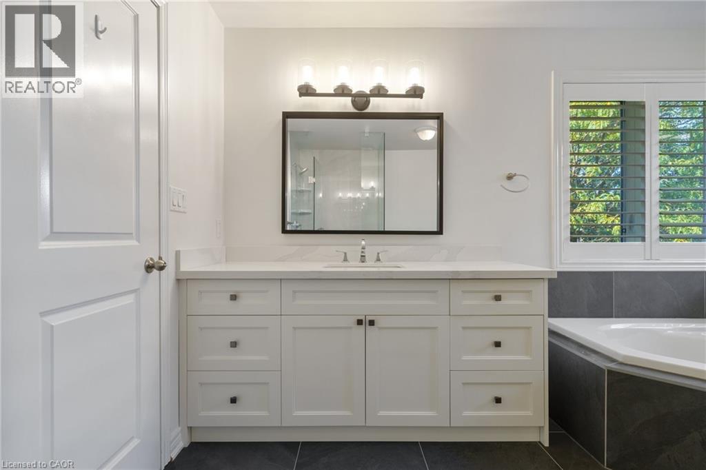 333 Valridge Drive, Ancaster, Ontario  L9G 0B1 - Photo 27 - 40781270