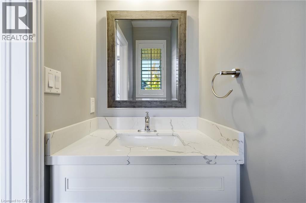 333 Valridge Drive, Ancaster, Ontario  L9G 0B1 - Photo 17 - 40781270