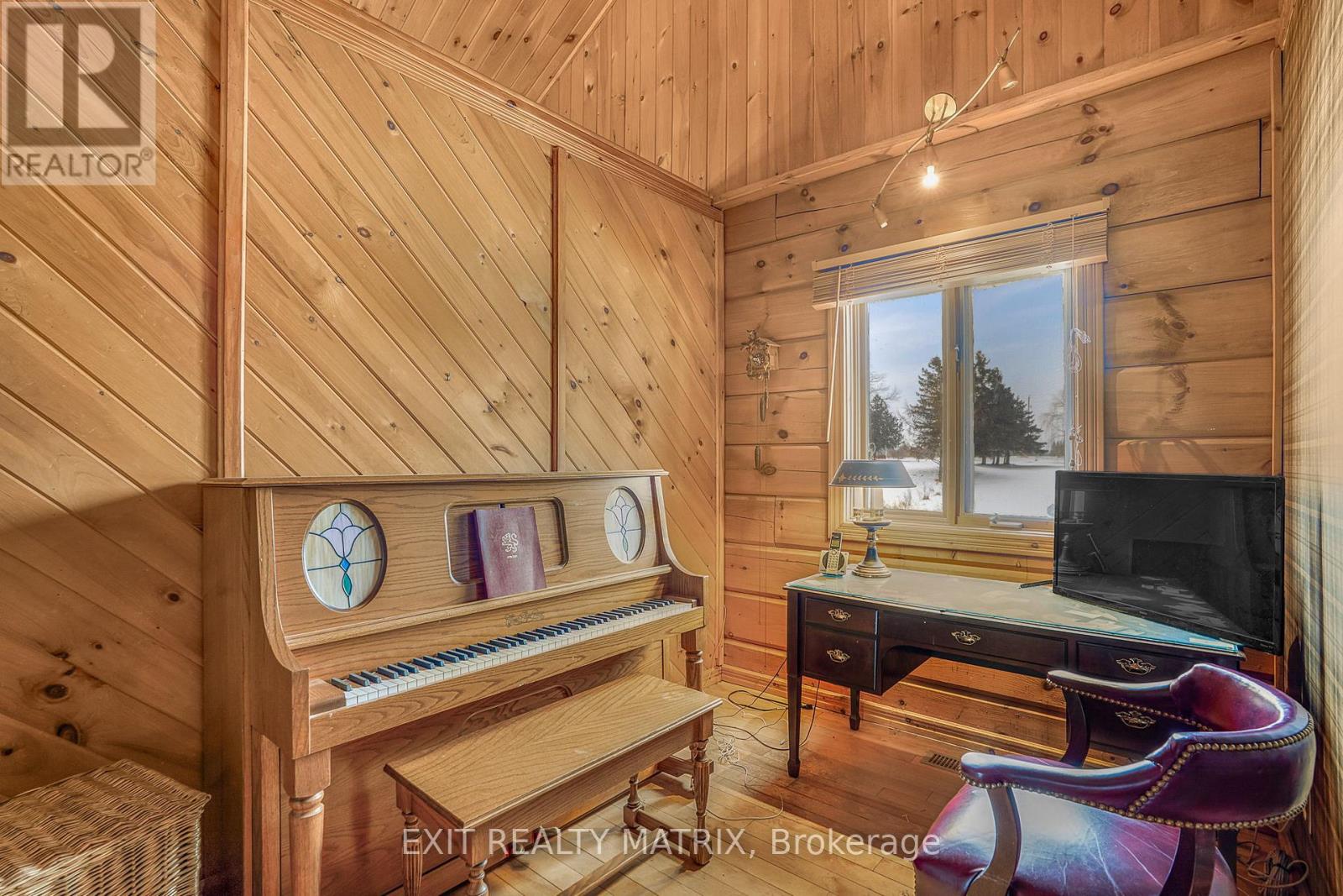 353 Chemin Du Domaine Road, Alfred And Plantagenet, Ontario  K0B 1J0 - Photo 16 - X12661300