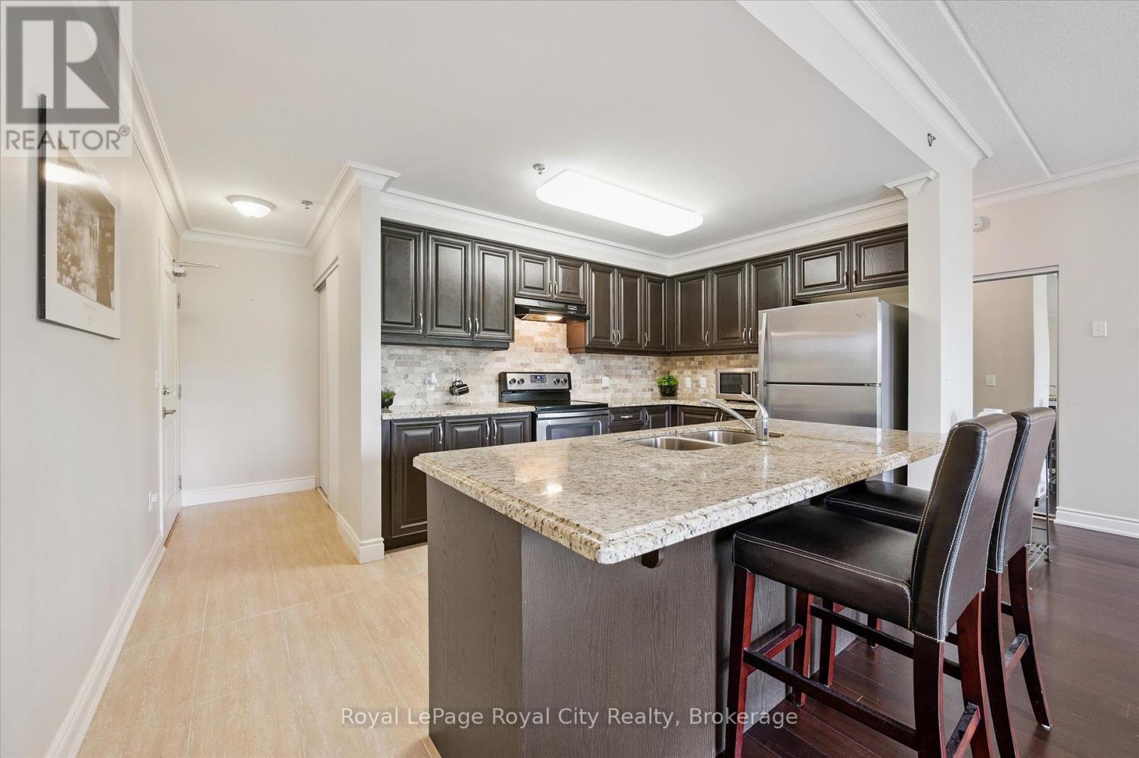 122 - 1440 Gordon Street, Guelph, Ontario  N1L 1C8 - Photo 2 - X12662508