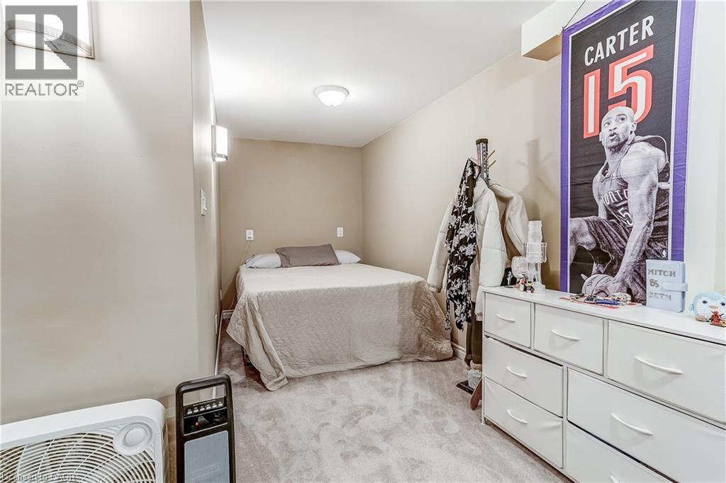 9 Aspen Court, Waterdown, Ontario  L8B 0A7 - Photo 26 - 40788356