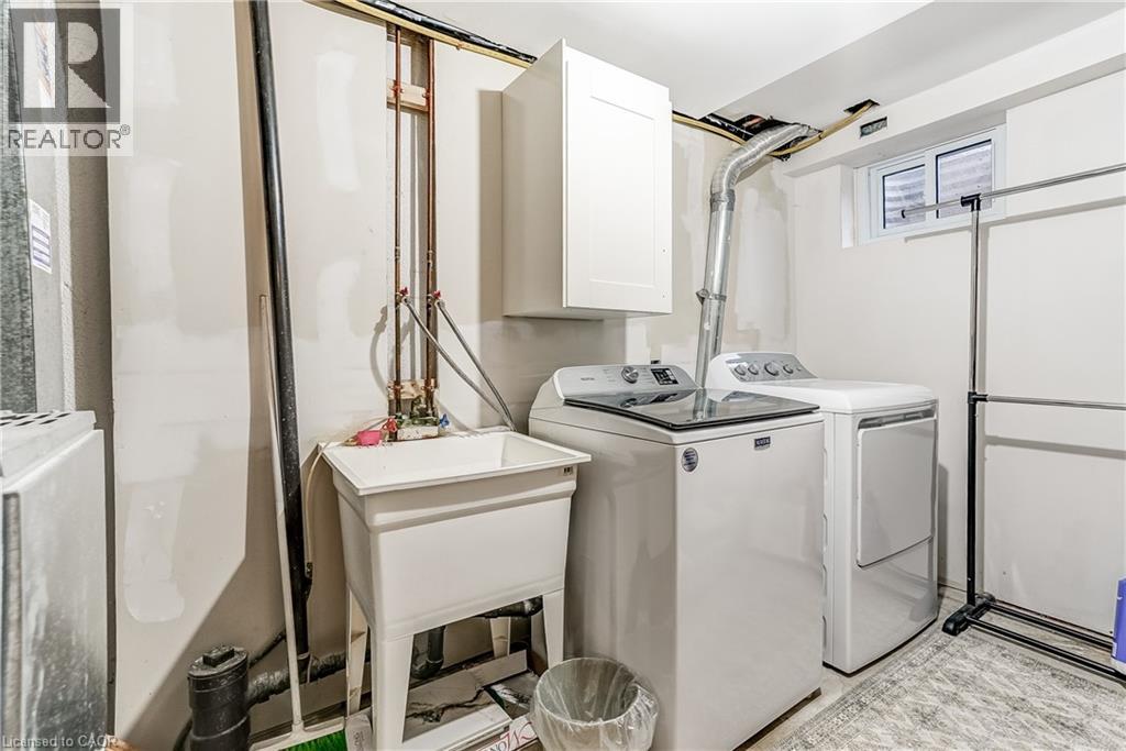 9 Aspen Court, Waterdown, Ontario  L8B 0A7 - Photo 28 - 40788356