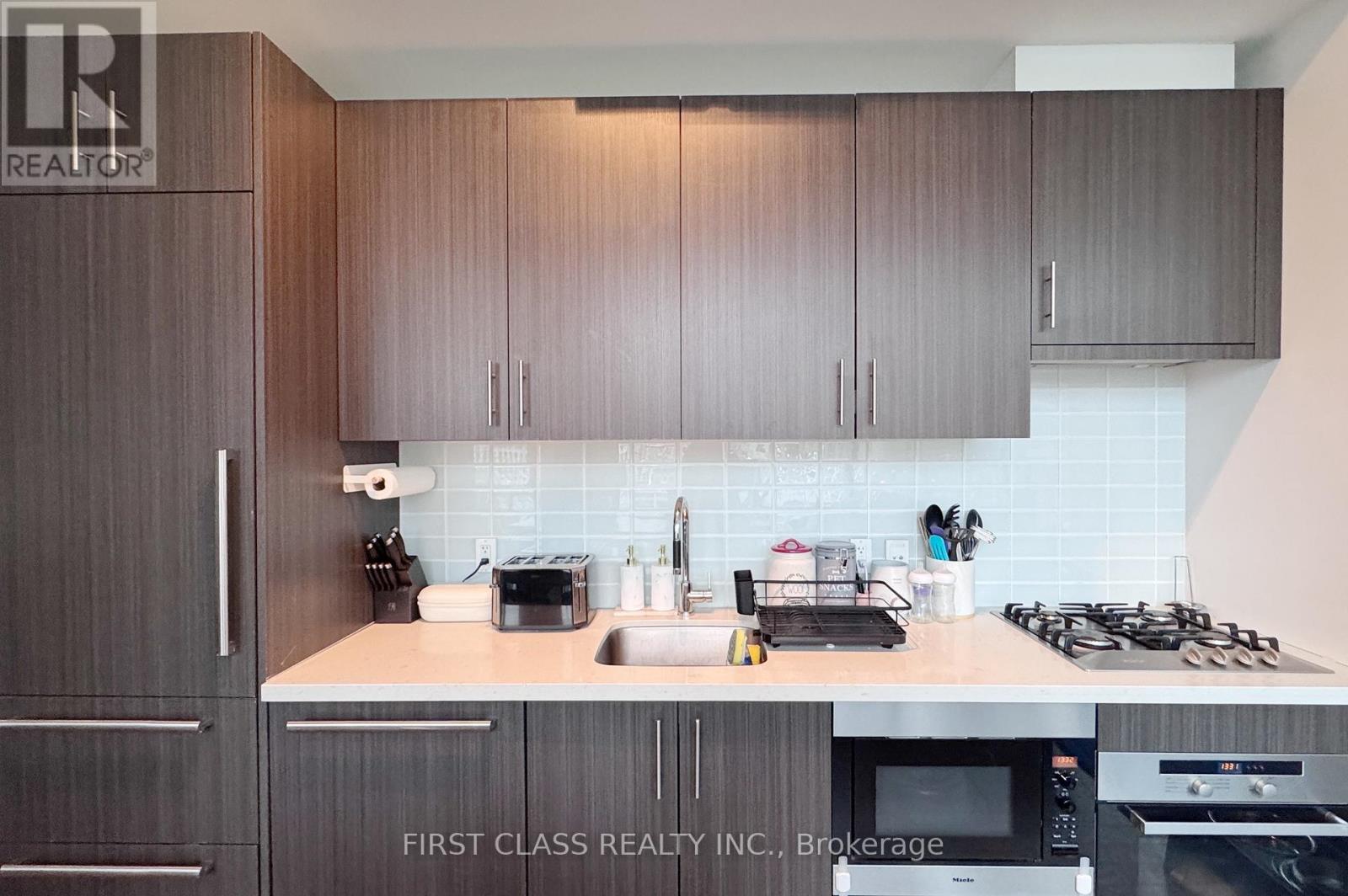 403 - 39 Queens Quay, Toronto, Ontario  M5E 0A5 - Photo 4 - C12662278