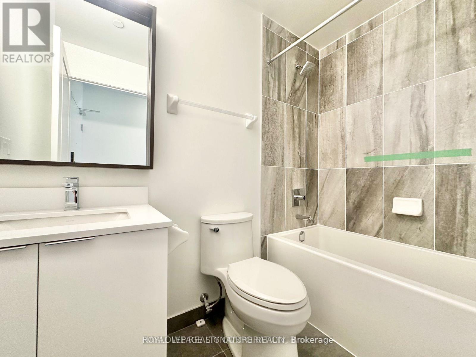 818 - 543 Richmond Street W, Toronto (Waterfront Communities), Ontario  M5V 0W9 - Photo 21 - C12662338