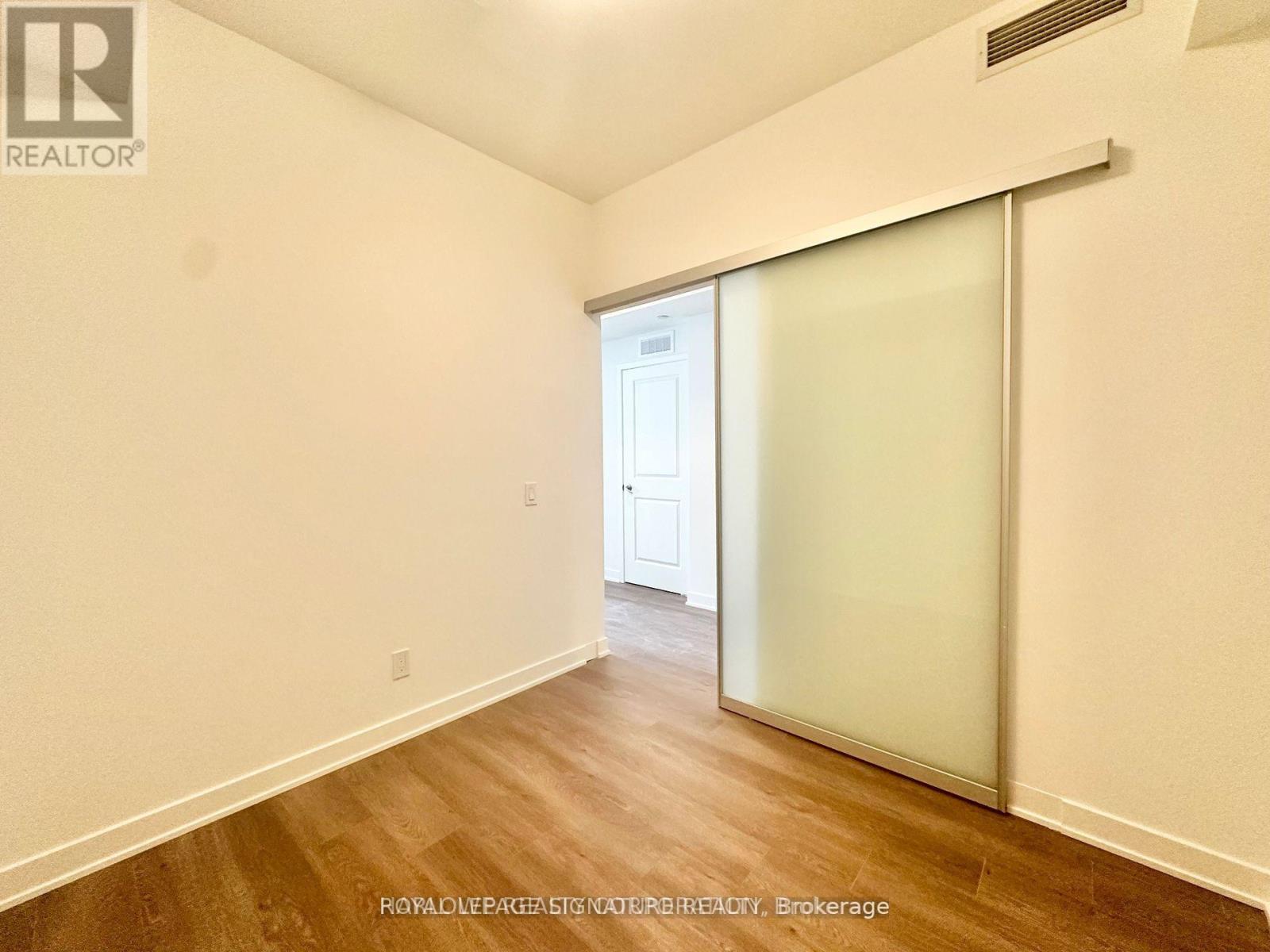 818 - 543 Richmond Street W, Toronto (Waterfront Communities), Ontario  M5V 0W9 - Photo 22 - C12662338