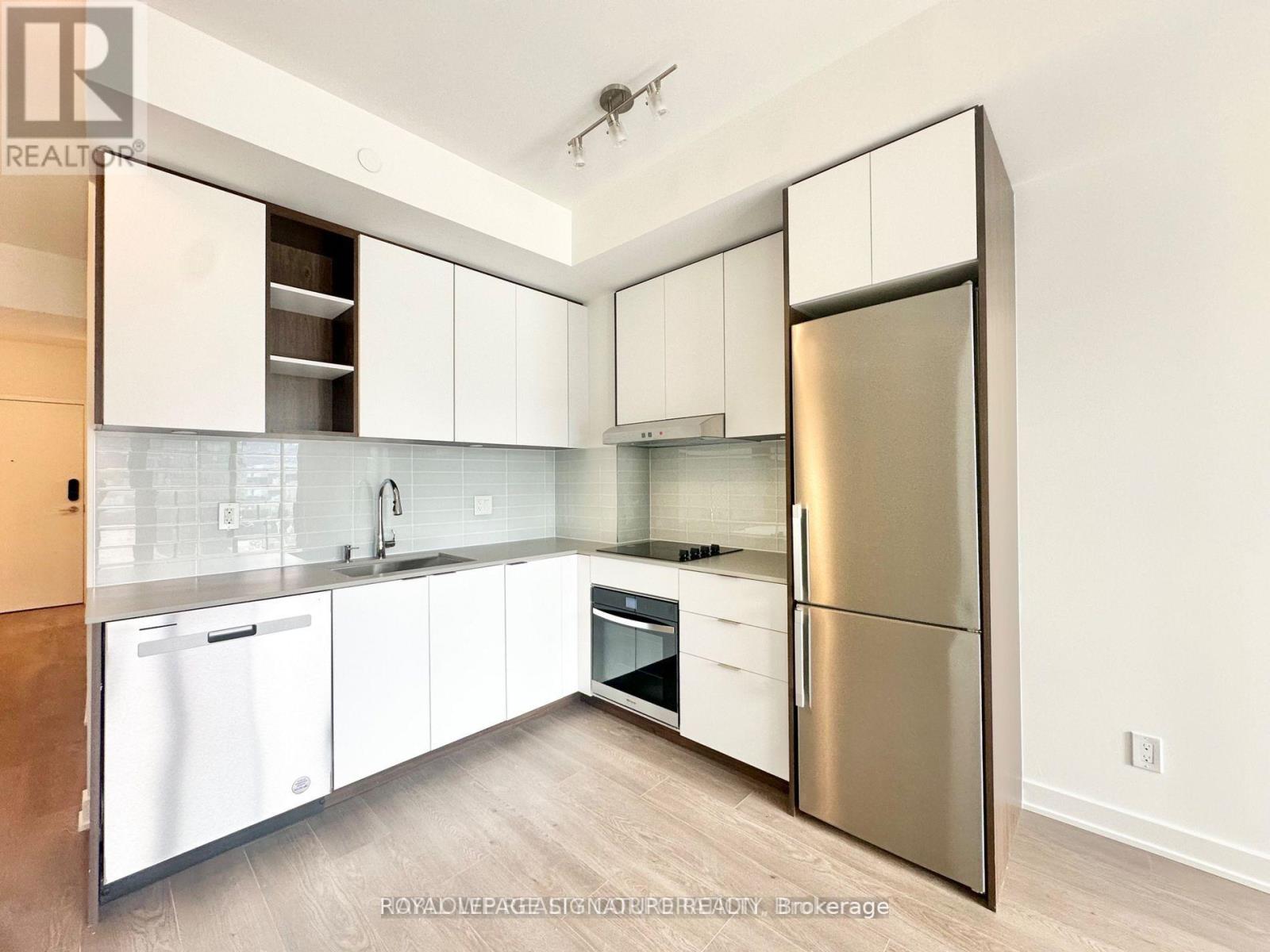 818 - 543 Richmond Street W, Toronto (Waterfront Communities), Ontario  M5V 0W9 - Photo 4 - C12662338