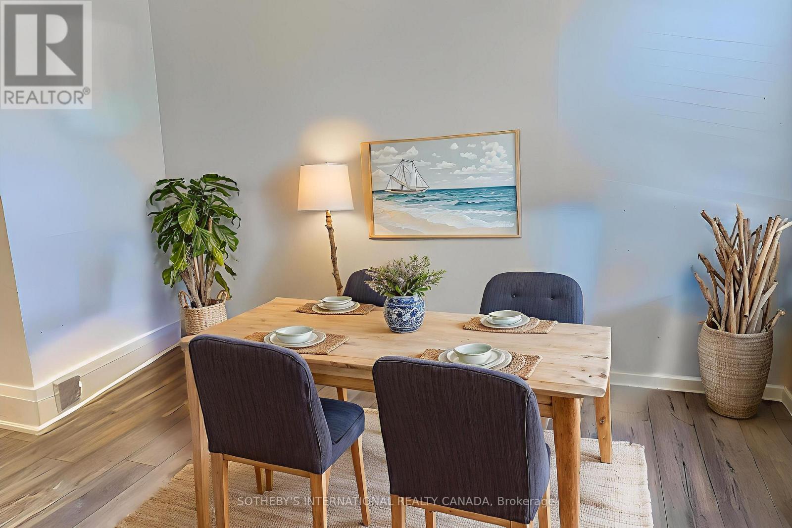 3 - 227 Beverley Street, Toronto (Kensington-Chinatown), Ontario  M5T 1Z4 - Photo 2 - C12662420