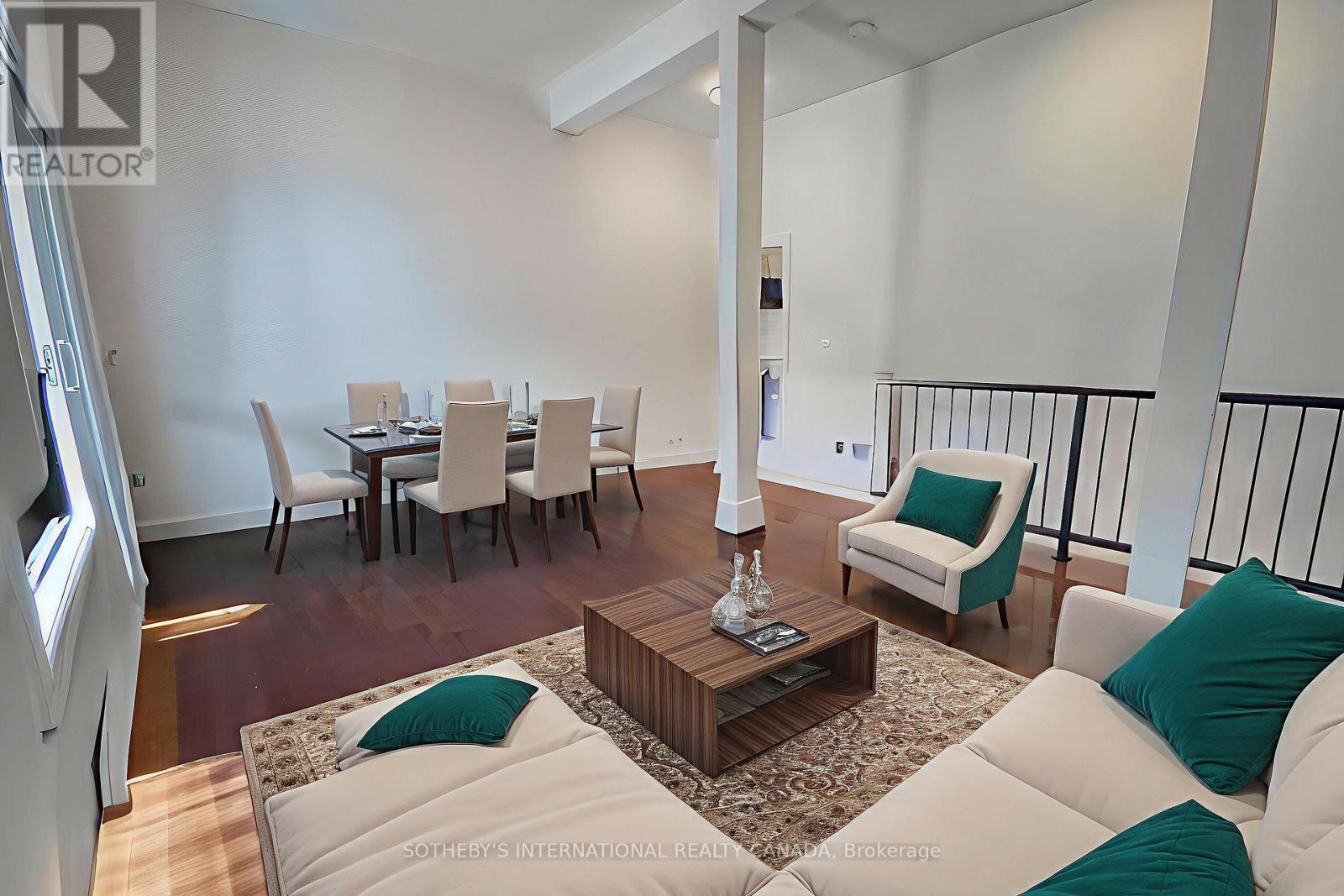 3 - 227 Beverley Street, Toronto (Kensington-Chinatown), Ontario  M5T 1Z4 - Photo 5 - C12662420