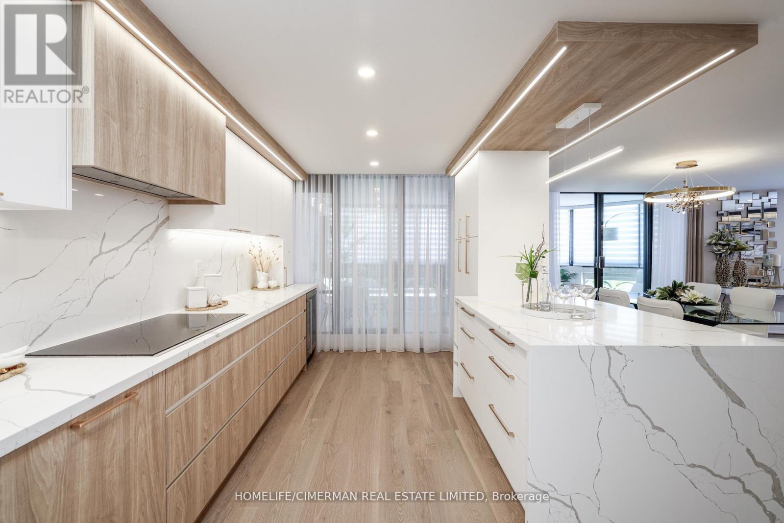 1002 - 240 Heath Street W, Toronto (Forest Hill South), Ontario  M5P 3L5 - Photo 14 - C12662440