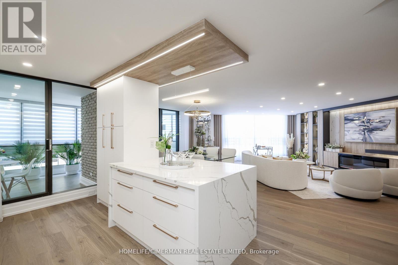 1002 - 240 Heath Street W, Toronto (Forest Hill South), Ontario  M5P 3L5 - Photo 24 - C12662440