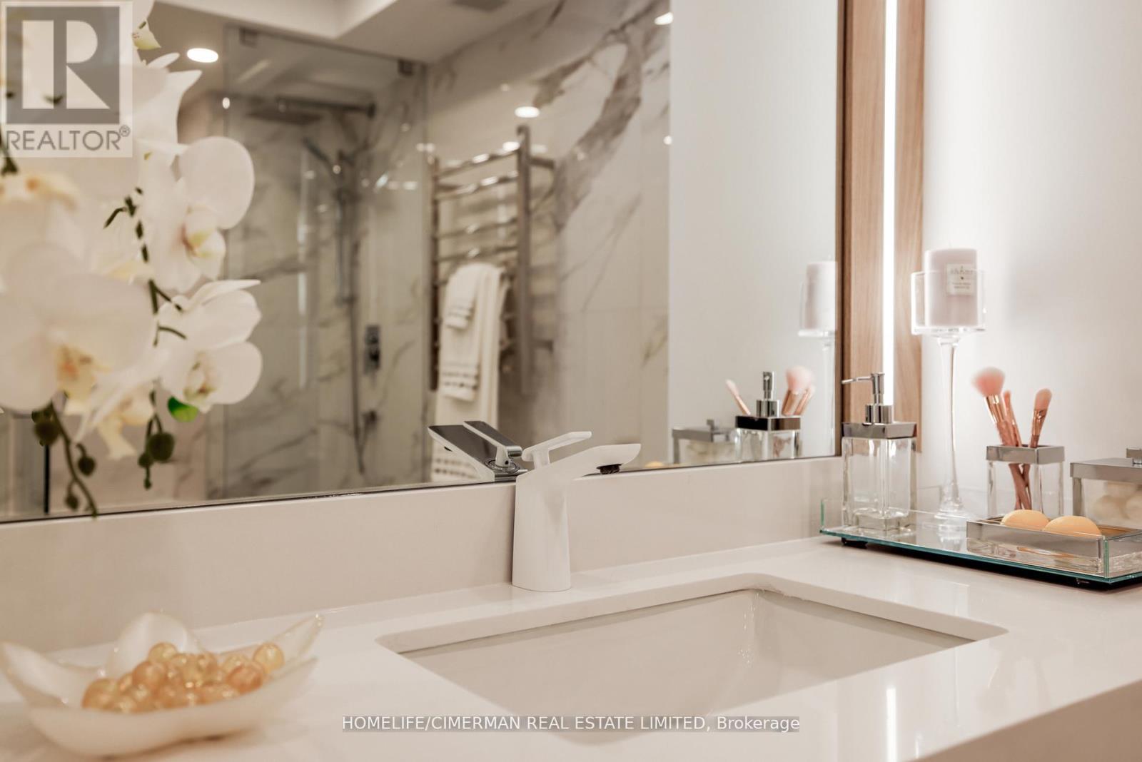 1002 - 240 Heath Street W, Toronto (Forest Hill South), Ontario  M5P 3L5 - Photo 36 - C12662440