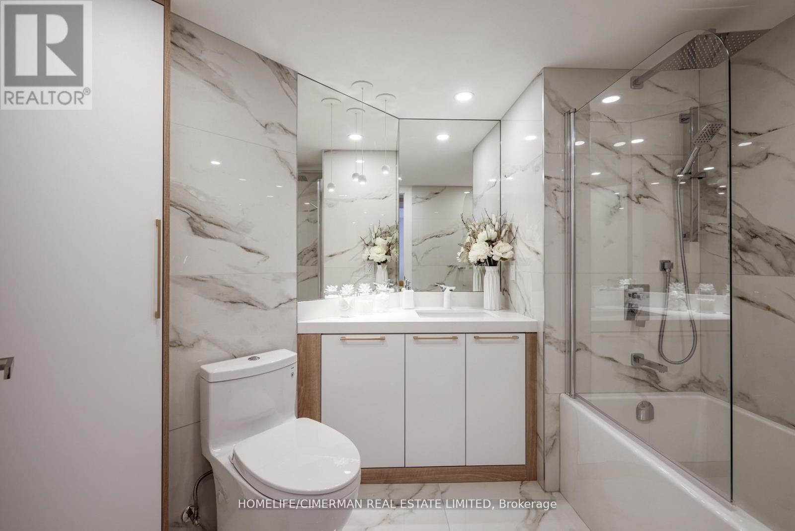 1002 - 240 Heath Street W, Toronto (Forest Hill South), Ontario  M5P 3L5 - Photo 38 - C12662440