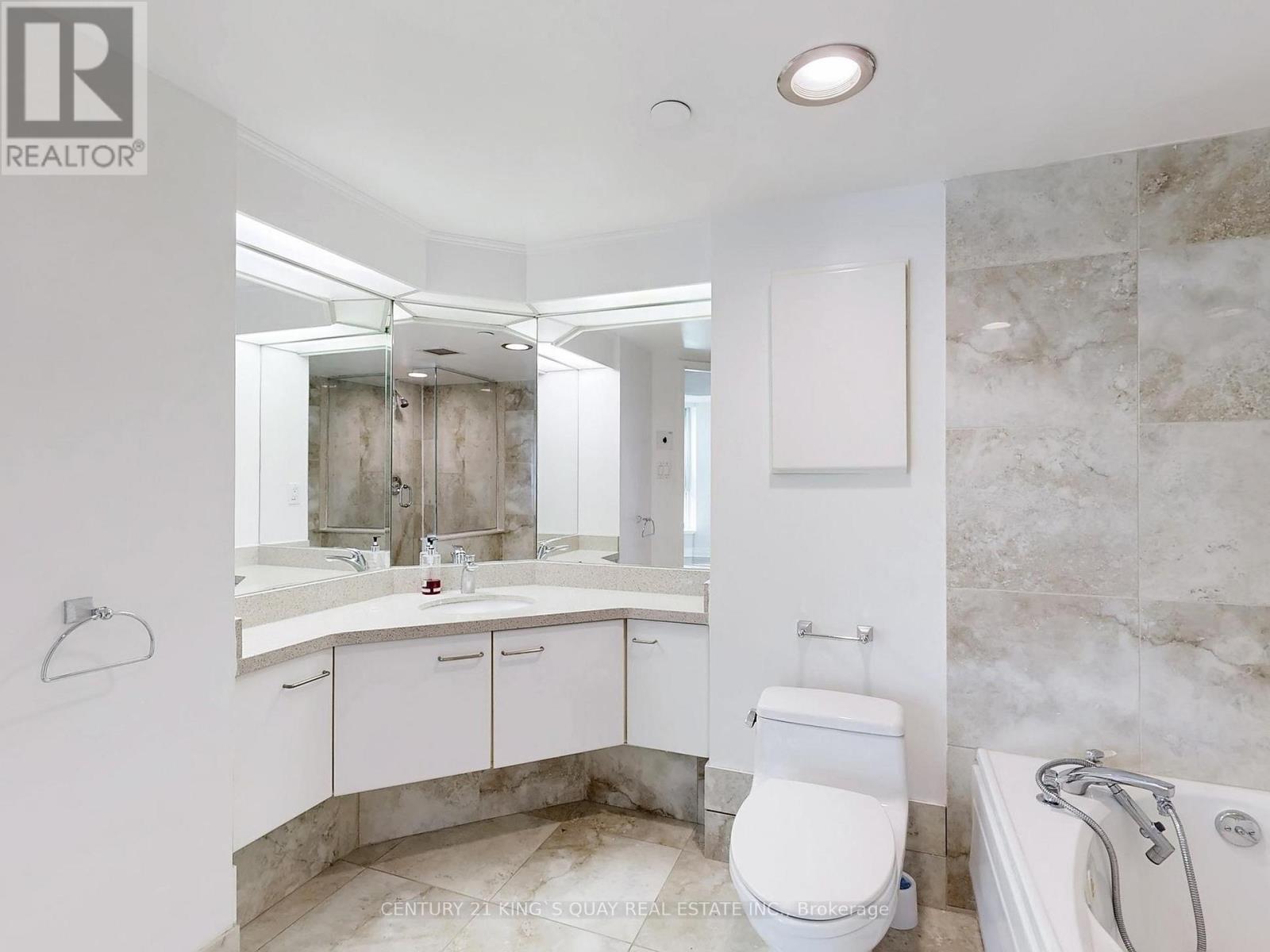 1900 - 38 Elm Street, Toronto (Bay Street Corridor), Ontario  M5G 2K5 - Photo 32 - C12662474