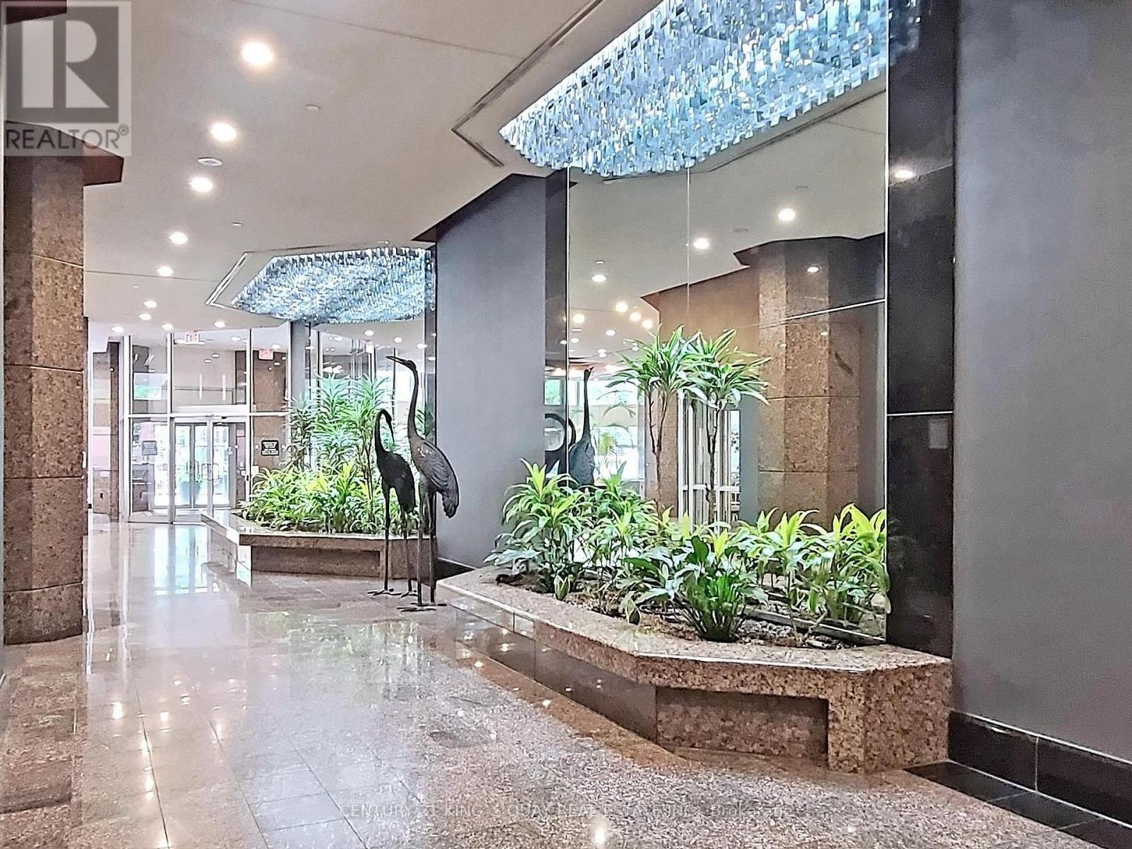 1900 - 38 Elm Street, Toronto (Bay Street Corridor), Ontario  M5G 2K5 - Photo 5 - C12662474