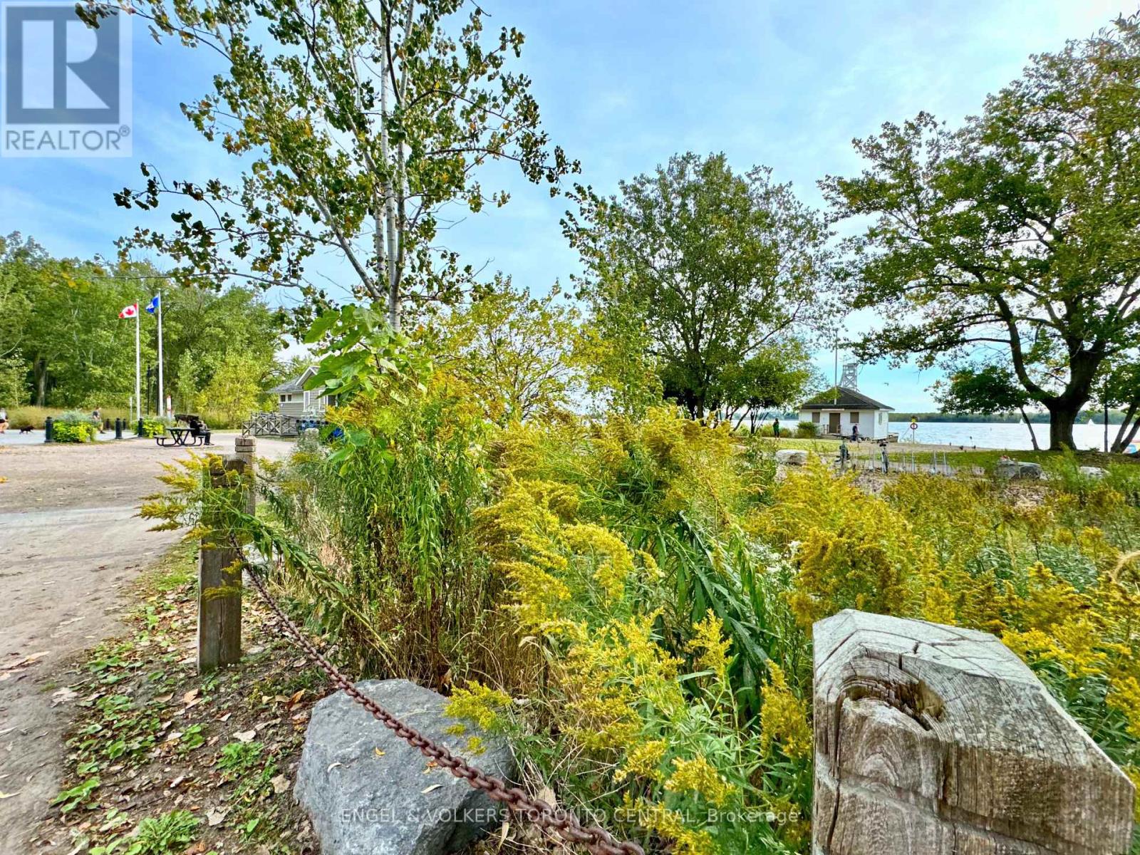 2202 - 390 Cherry Street, Toronto (Waterfront Communities), Ontario  M5A 0E2 - Photo 30 - C12662488