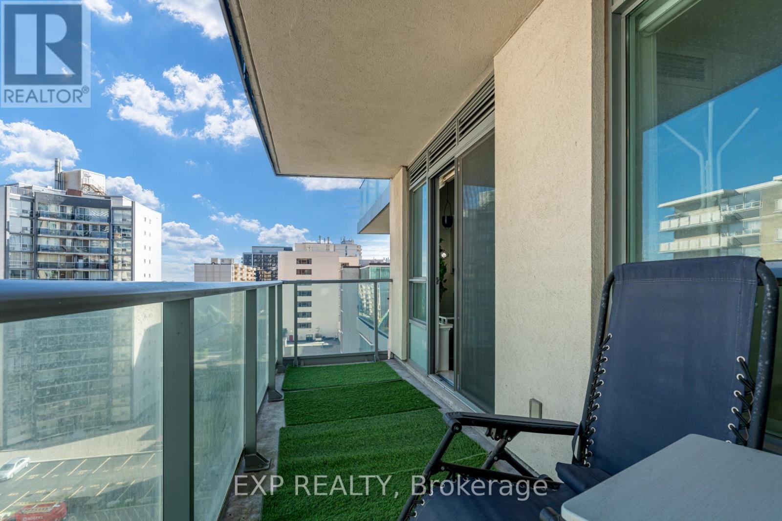 808 - 212 Eglinton Avenue E, Toronto (Mount Pleasant West), Ontario  M4P 1K2 - Photo 14 - C12662502