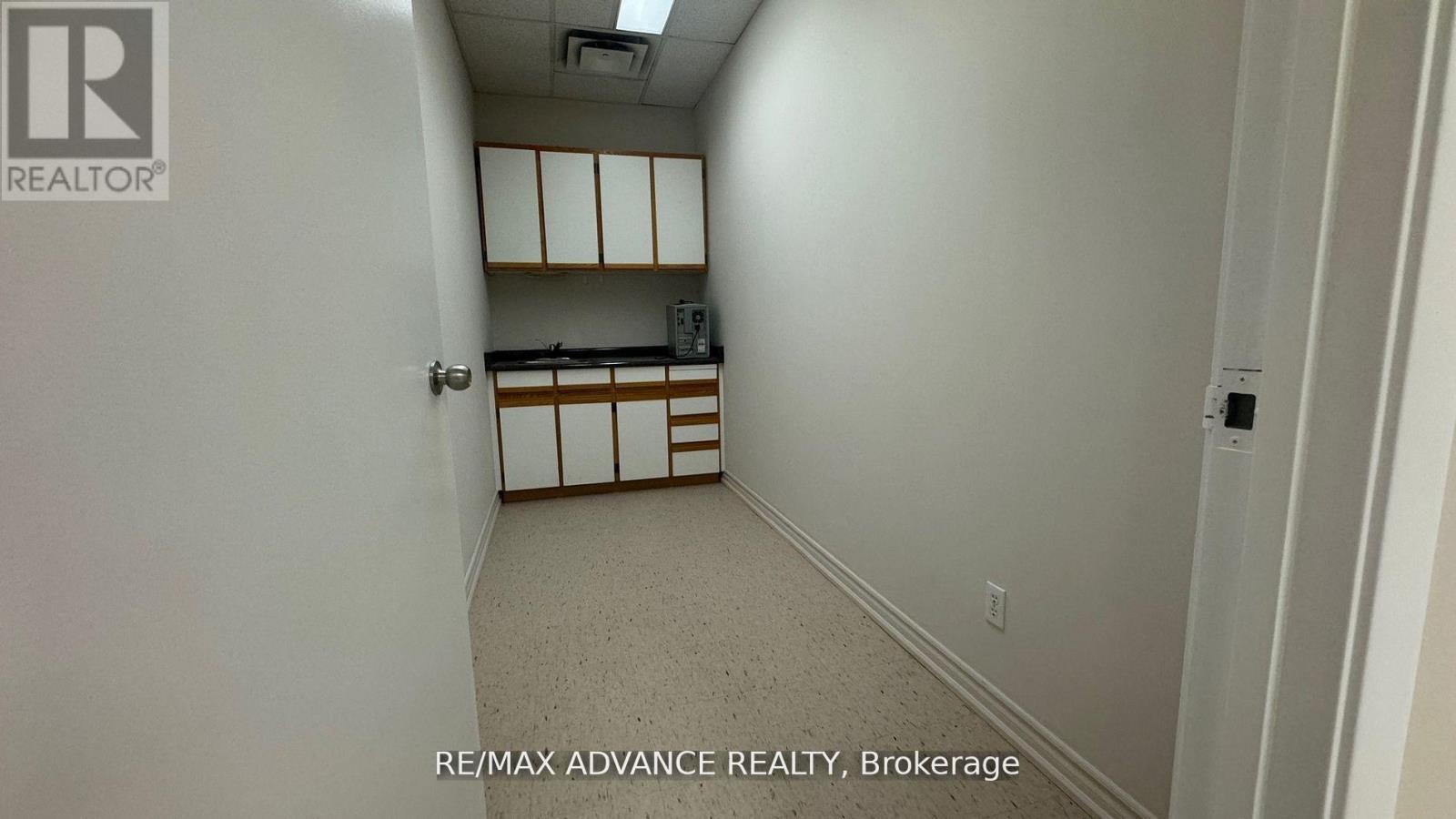 Unit 6 - 4245 Sheppard Avenue E, Toronto (Agincourt South-Malvern West), Ontario  M1S 1T6 - Photo 9 - E12662312