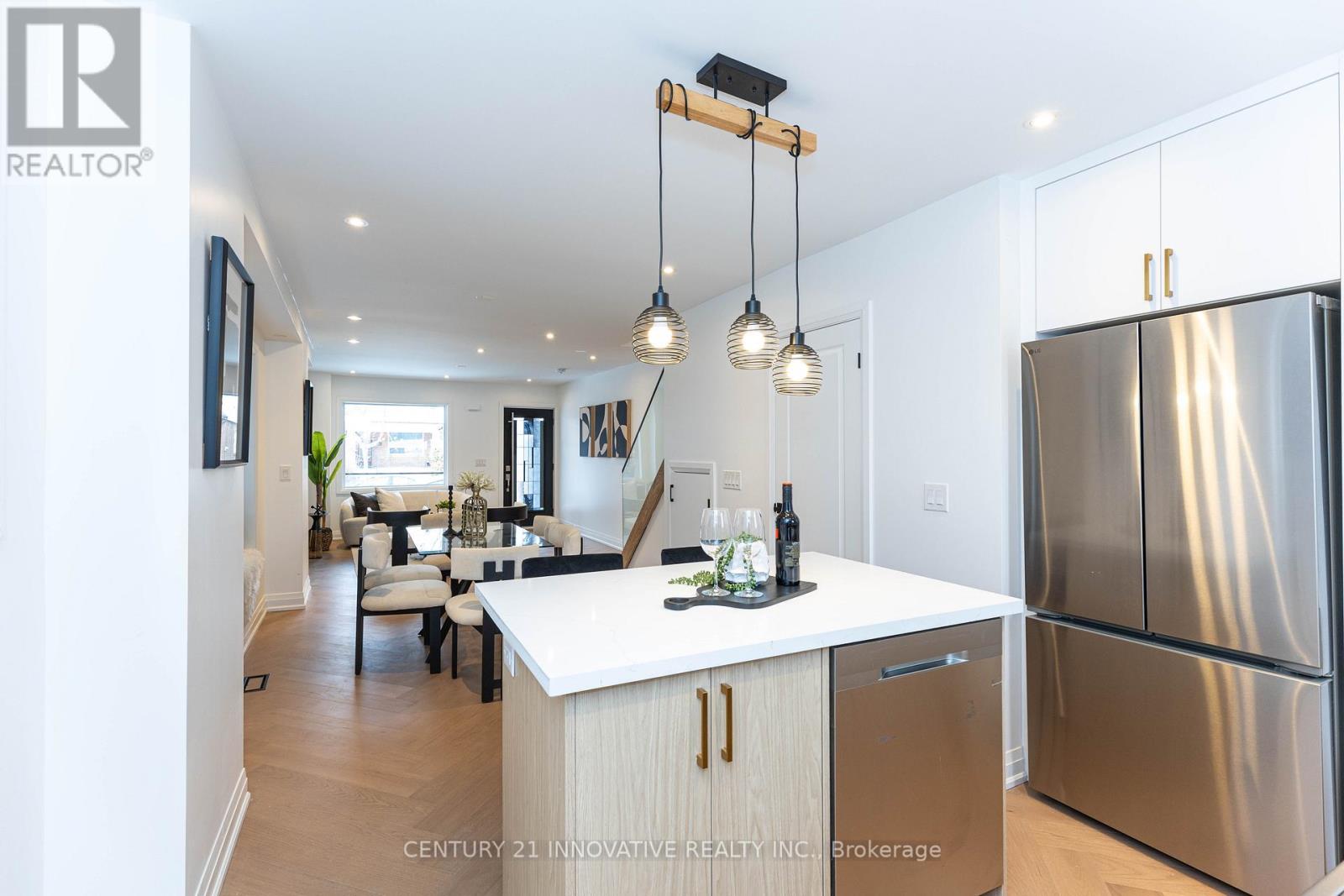 371 Milverton Boulevard, Toronto, Ontario  M4J 1W1 - Photo 21 - E12662316