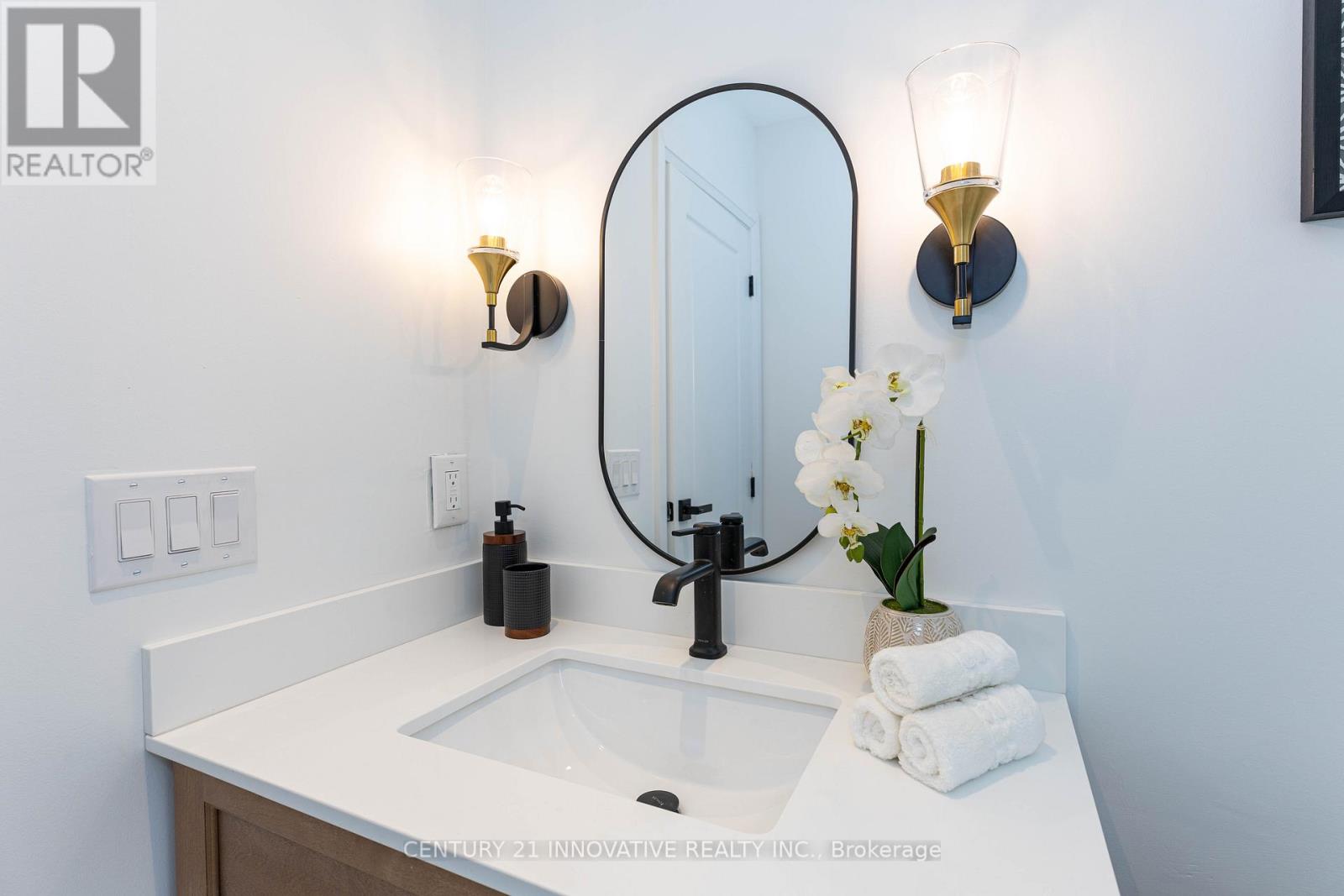 371 Milverton Boulevard, Toronto, Ontario  M4J 1W1 - Photo 25 - E12662316