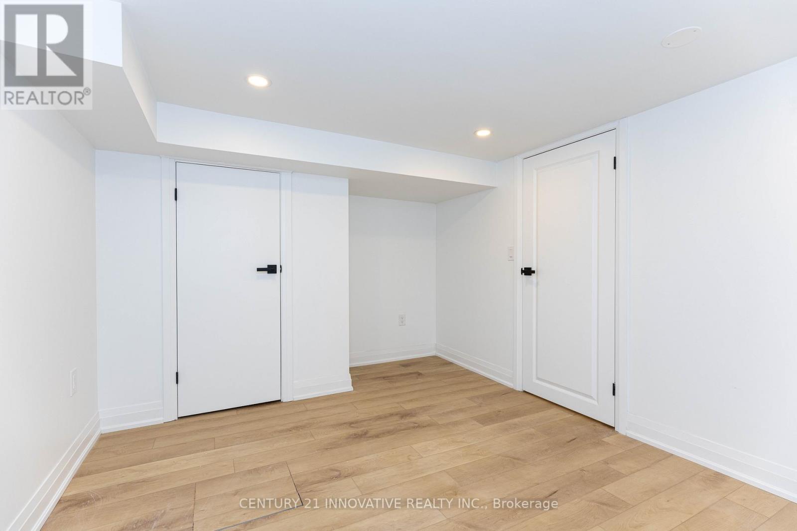 371 Milverton Boulevard, Toronto, Ontario  M4J 1W1 - Photo 37 - E12662316