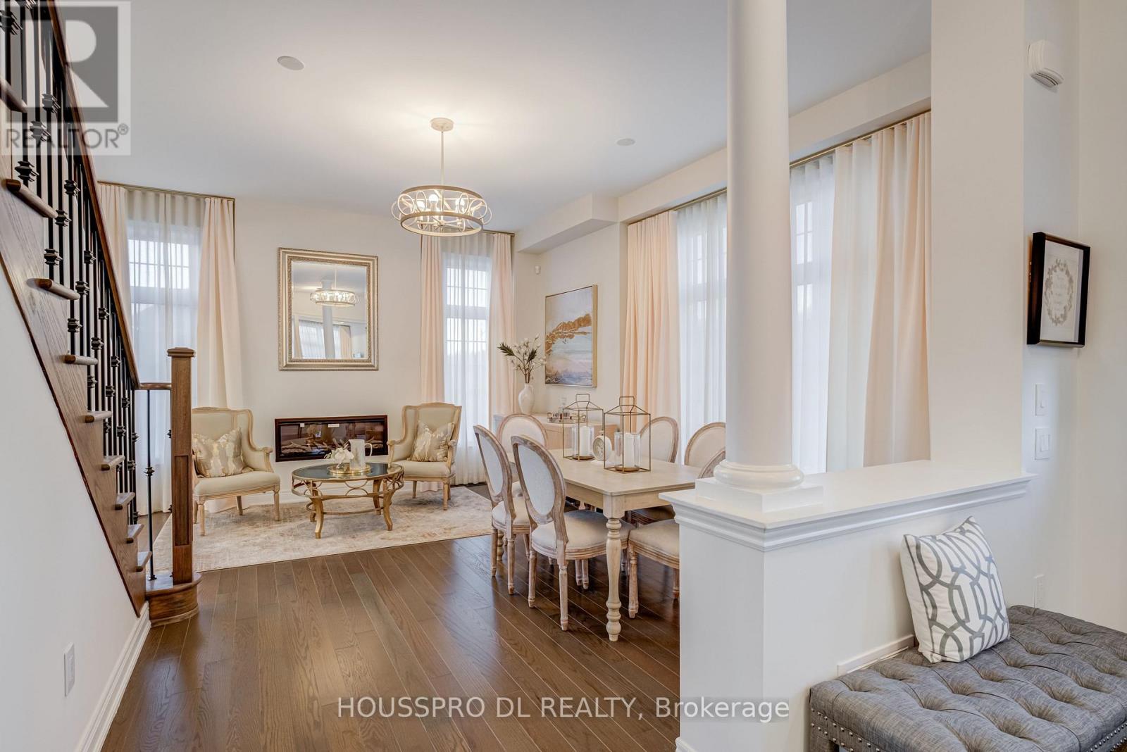 136 Carriage Shop Bend, East Gwillimbury, Ontario  L9N 0Y3 - Photo 10 - N12662274