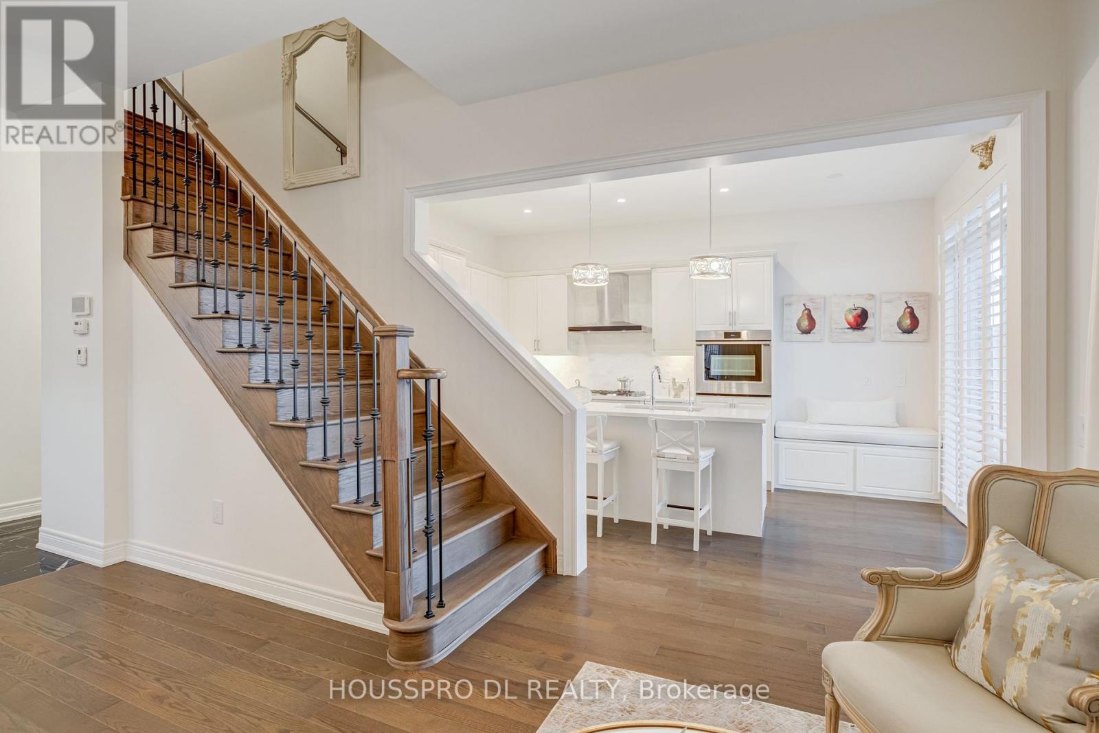 136 Carriage Shop Bend, East Gwillimbury, Ontario  L9N 0Y3 - Photo 18 - N12662274