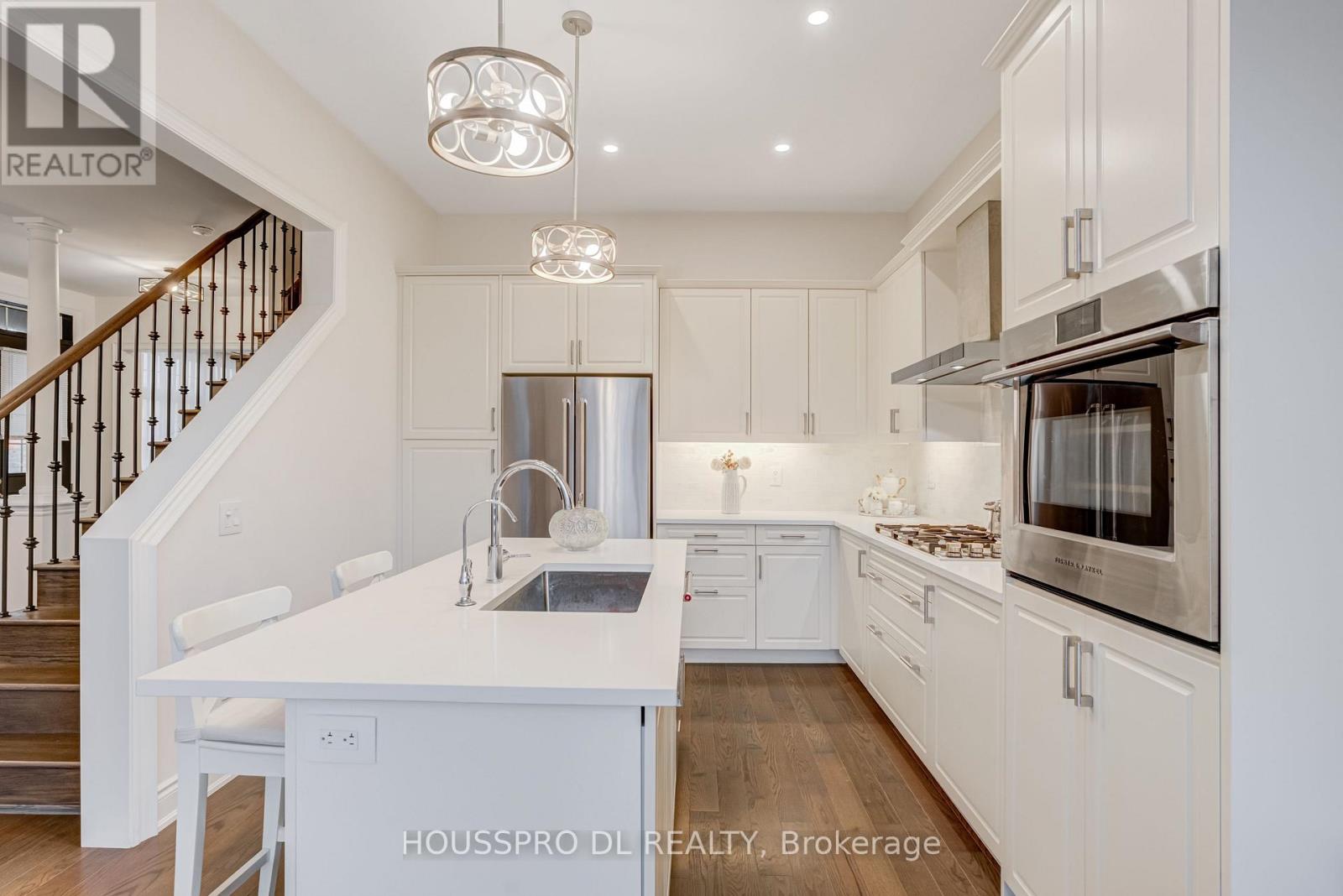 136 Carriage Shop Bend, East Gwillimbury, Ontario  L9N 0Y3 - Photo 24 - N12662274