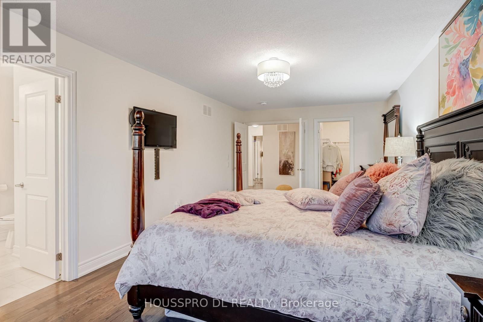 136 Carriage Shop Bend, East Gwillimbury, Ontario  L9N 0Y3 - Photo 33 - N12662274